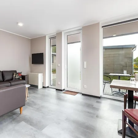 Kronenburger Comfort Bungalow, Cleaning Included Vakantiehuis *